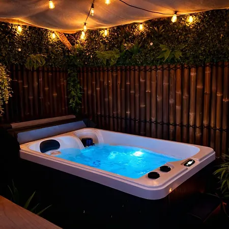 Tiny House Bambou - Jacuzzi Prive Couvert - Lieu De Detente * Angoulême